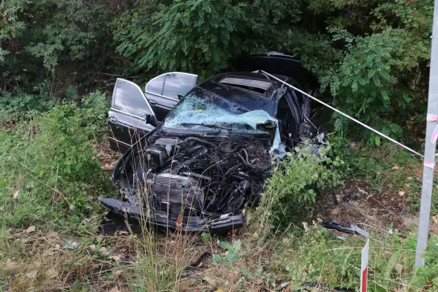 KASTAMONU - Memurları taşıyan otobüs ile otomobil çarpıştı: 18 yaralı