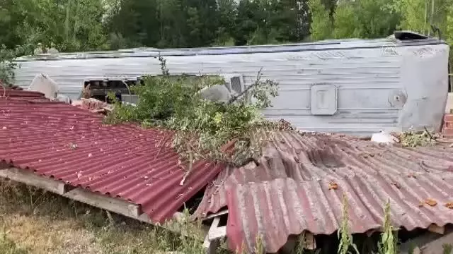 KASTAMONU - Memur servisi ile otomobil çarpıştı