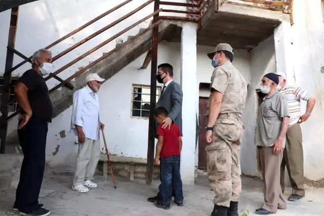 Kaymakam Kaptanoğlu köylülerle bir araya geldi
