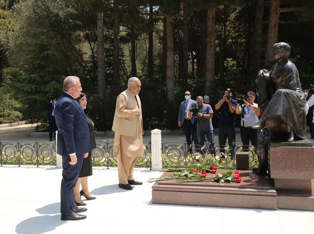 sentop baku de haydar aliyev in anit mezarini 2 14290797 o
