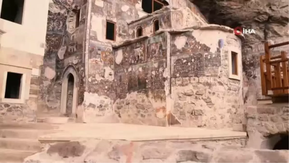 Sümela Manastırı'nı 3 haftada yaklaşık 30 bin kişi ziyaret etti