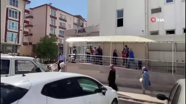 Tartıştığı eşini çocuklarının gözü önünde vurdu