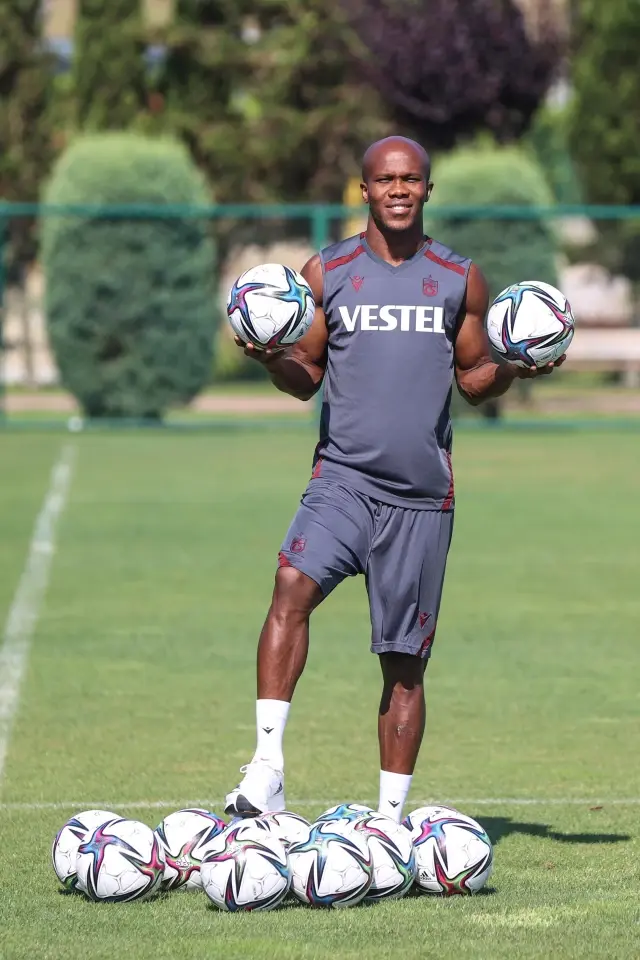 Anthony Nwakaeme: Abimle birlikte oynamak isterdim
