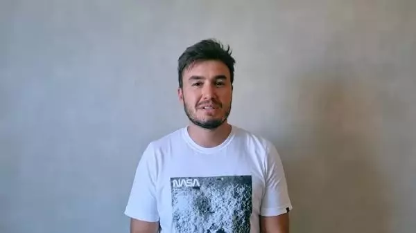 ÜNLÜLER ORMAN YANGINLARI İÇİN ÇAĞRIDA BULUNDU