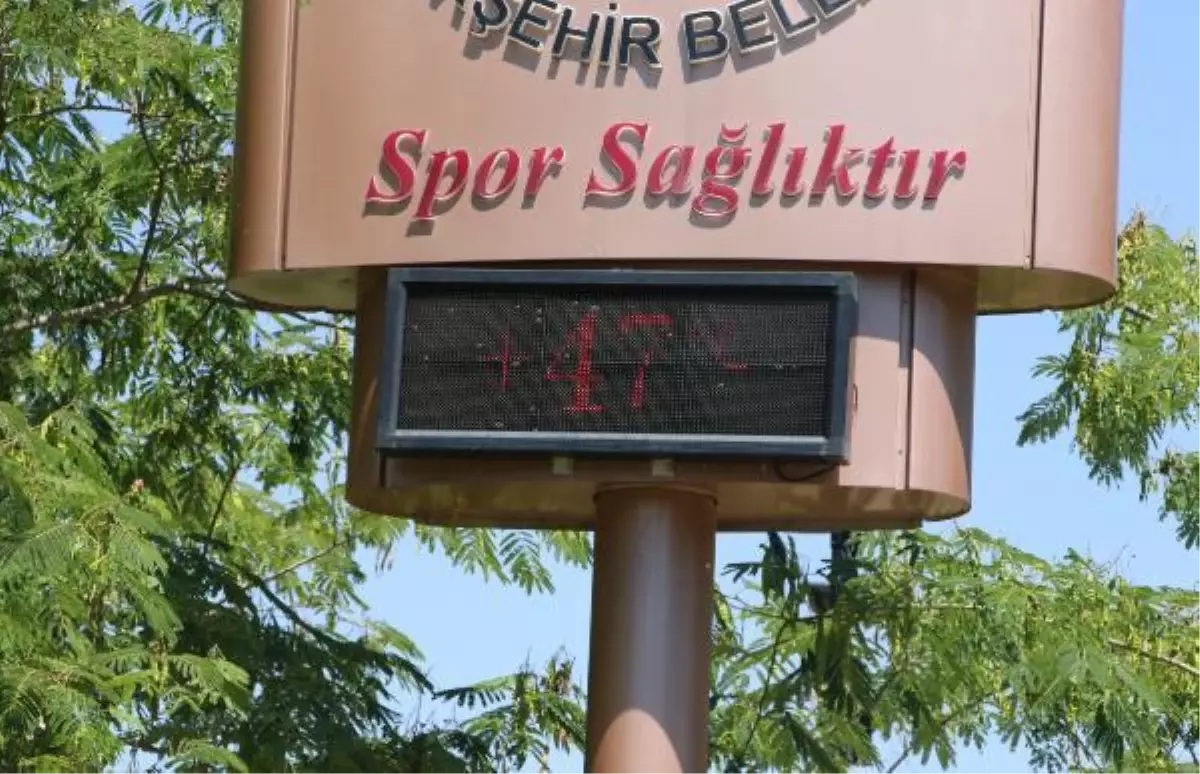 Cehennemin fragmanı gibi! Adana'da termometreler 47 dereceyi gösterdi