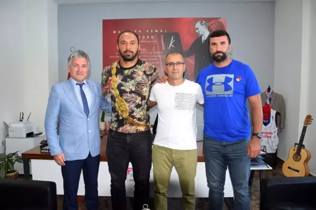 Ali Gürbüz: Altın kemerin ebedi sahibi olmak istiyorum