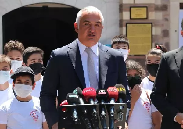 Son dakika haberleri... Bakan Selçuk: Okulların açılması noktasında kararlıyız