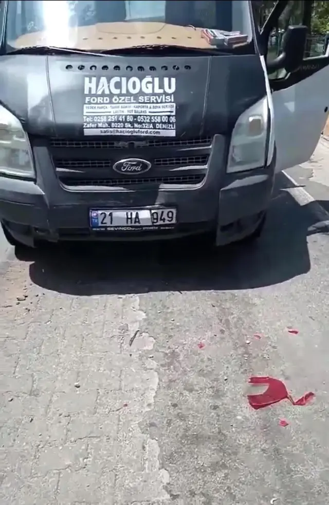 Batman'da kamyonet otomobile arkadan vurdu: 2 yaralı
