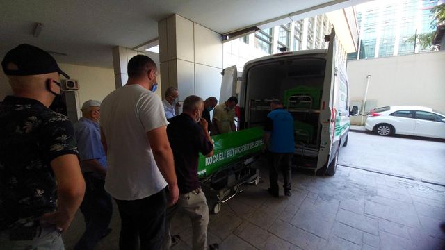 cinayete kurban giden sahsin cenazesi ailesi 4 14292947 o