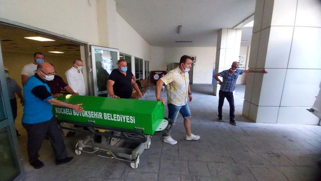 cinayete kurban giden sahsin cenazesi ailesi 6 14292947 o