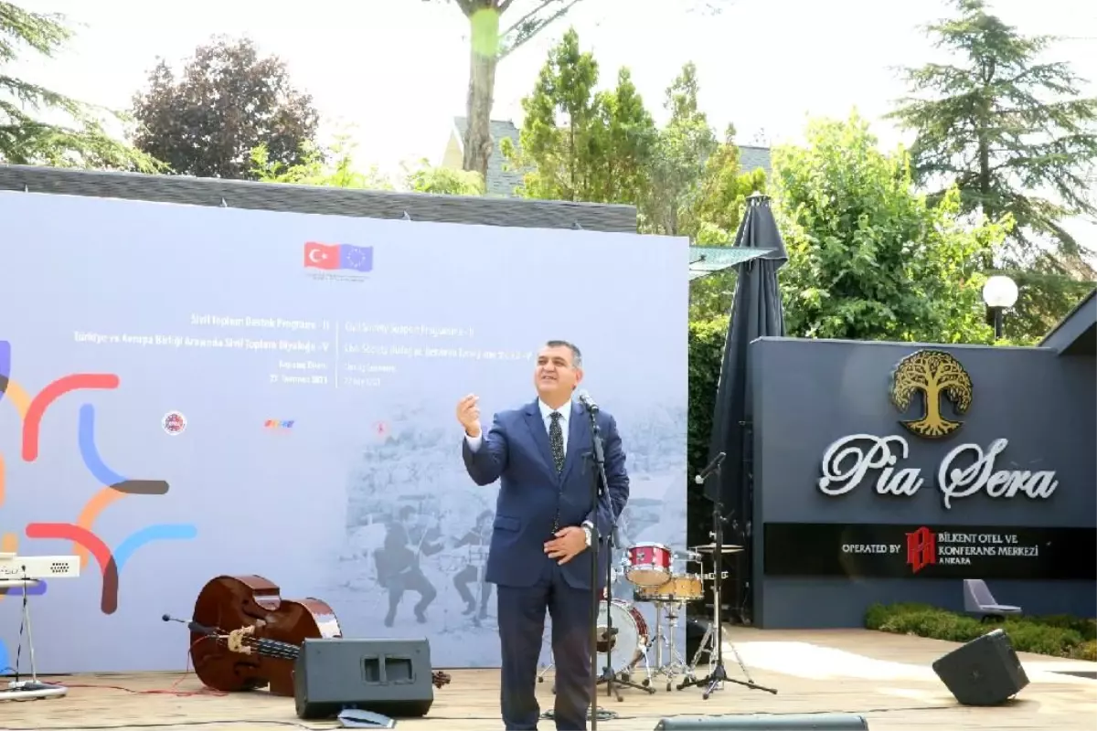 Dışişleri Bakan Yardımcısı ve AB Başkanı Büyükelçi Faruk Kaymakcı Sivil Toplum Diyaloğu Beşinci Dönemi ve Sivil Toplum Destek Programı İkinci Dönemi...