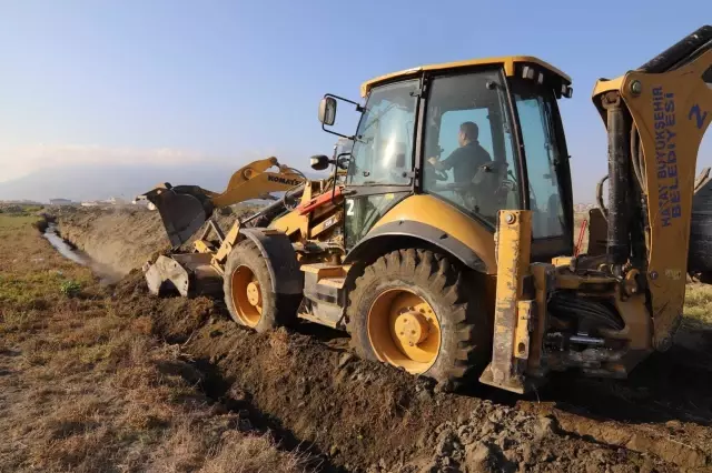 MİLLEYHA KUŞ CENNETİ KENARINA KAZILAN HENDEK KAPATILDI