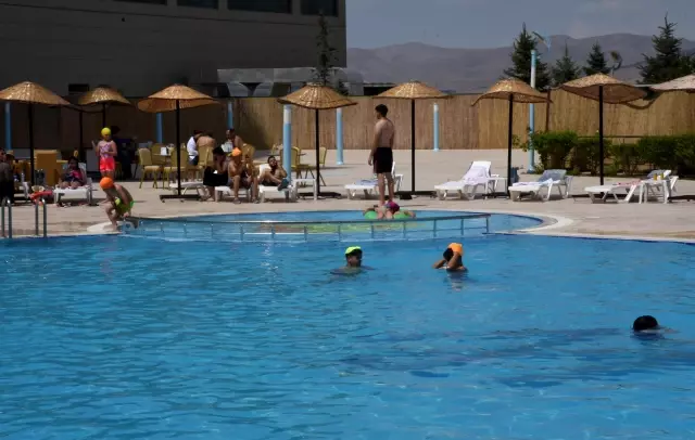 Kırşehir'deki termal turizm tesisi işletmecilerinin yüzü normalleşme ile güldü