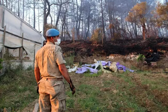 Komandolar yangın bölgesinde