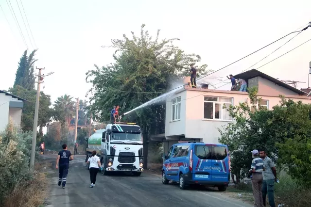 Komandolar yangın bölgesinde