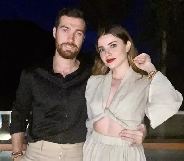 Oğulcan Engin ile Ezgi Eyüboğlu cephesinde flaş gelişme