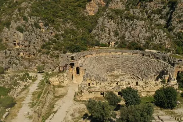 Prof. Dr. Çevik: Myra, Anadolu'nun 'Pompei'si
