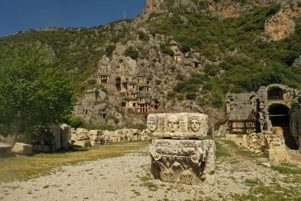 Prof. Dr. Çevik: Myra, Anadolu'nun 'Pompei'si