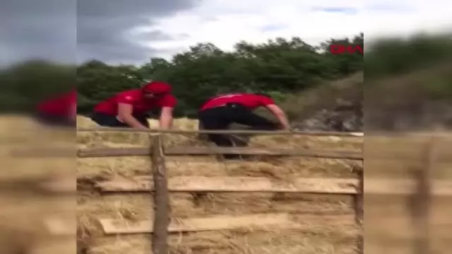 SAMAN BALYALARI DÖKÜLEN ÇİFTÇİYE UMKE YARDIMI