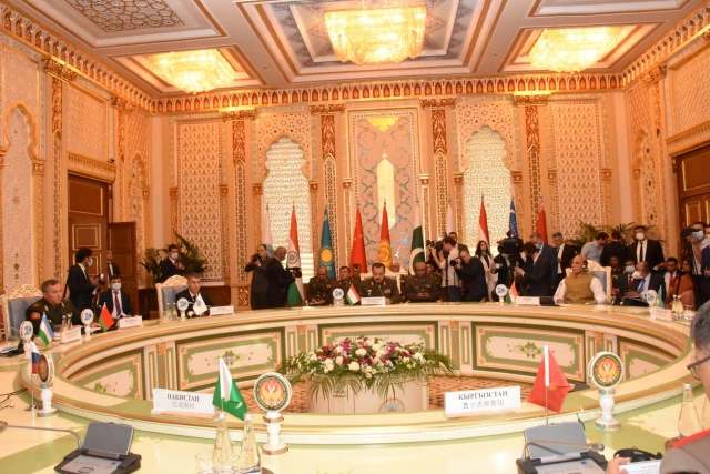 Şanghay İşbirliği Örgütü Savunma Bakanları Toplantısı Tacikistan'da düzenlendi