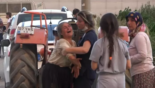 Manavgat'taki yangında sera ve ağaçları yanan kadınlar gözyaşlarına boğuldu