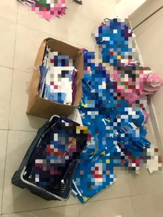 Taklitçilere polis baskını