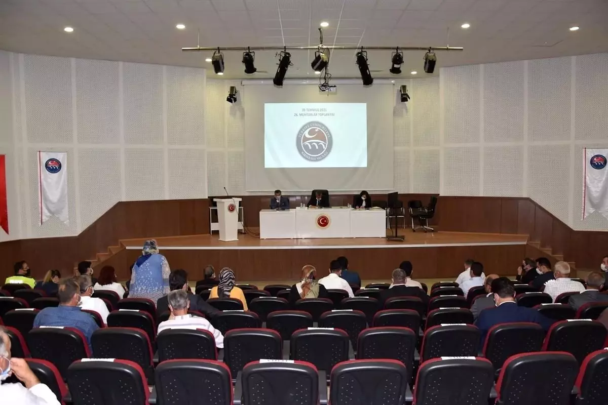 Vali Sezer Muhtarlarla Bir Araya Geldi