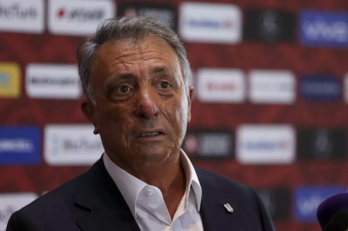 Beşiktaş Başkanı Ahmet Nur Çebi: 'Yayıncı kuruluşlarla ihaleyi yapan kulüplerin bir araya geldiği bir anonim şirket kurmayı düşündük'