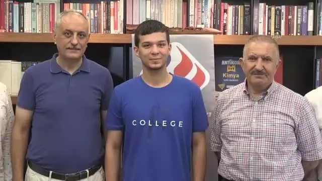 YKS'de AYT sözel birincisi olan öğrenci Hasan Mert, başarıya nasıl ulaştığını anlattı