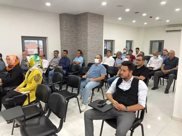 AK Parti il yönetimi kurulu üyelerinden haftalık istişare