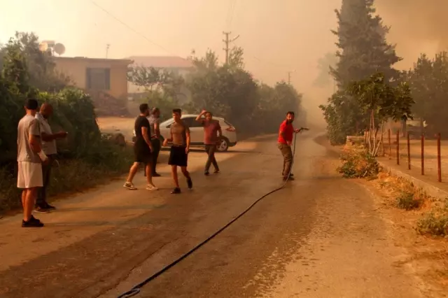 Manavgat'taki can pazarı gün yüzüne çıkıyor! Cayır cayır yanan mahalleden zor kurtuldular