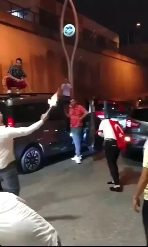 Asker uğurlamasında yolu kapatarak havaya ateş açmıştı, yakalandı
