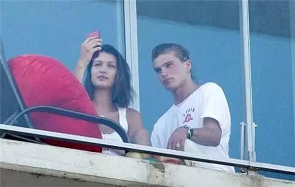 Bella Hadid'in eski aşkı bakın hangi Türk erkekle yakalandı?