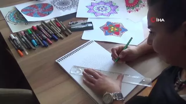 Boyamayla başladı, mandala sanatçısı oldu