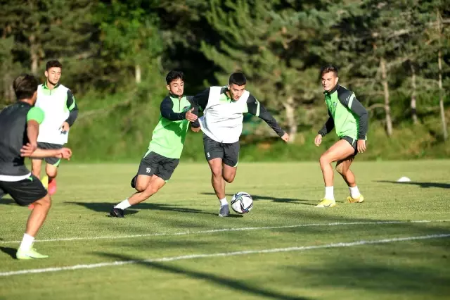 Bursaspor yeni sezon hazırlıklarını sürdürüyor