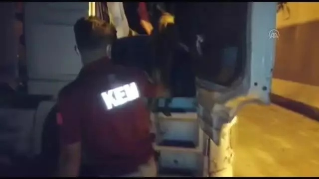 Düzenlenen uyuşturucu operasyonlarında 8 kişi yakalandı