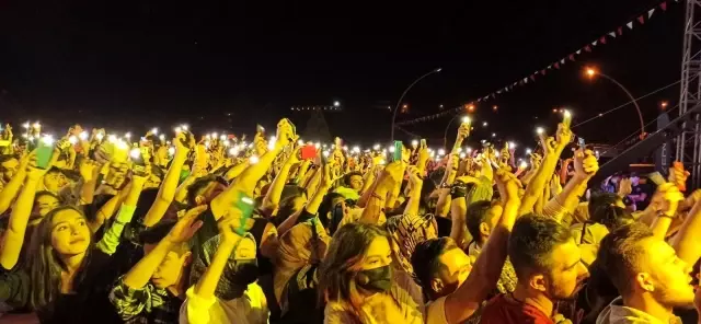 Elbistan Festivali'nde Yusuf Güney rüzgarı