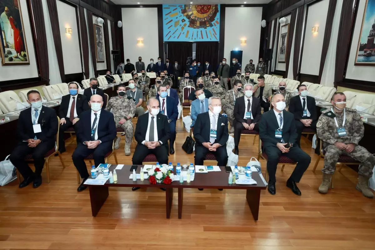 Günümüz Polislik Sistemlerinde Özel Kuvvetlerin Yeri Çalıştayı Gerçekleştirildi