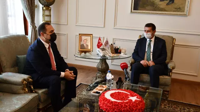 Gürcistan'ın Ankara Büyükelçisi Janjgava'dan Sivas Valisi Ayhan'a ziyaret
