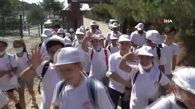 Hatay'da Telafide Ben de Varım diyen öğrenciler, doğayla buluştu