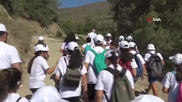 Hatay'da Telafide Ben de Varım diyen öğrenciler, doğayla buluştu