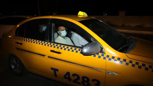 Son dakika haberleri... İskenderun polisi kentin 50 ayrı noktasında sıkı denetimler yaptı.