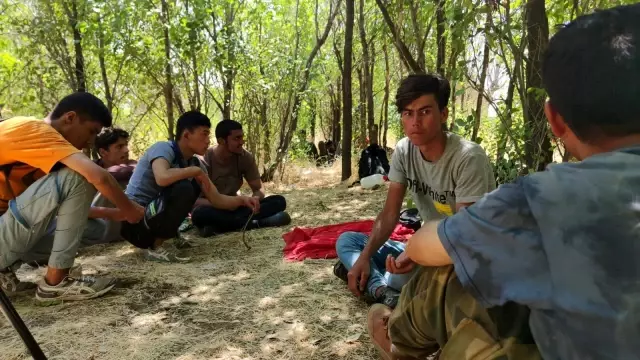 Afgan göçmenler Türkiye'ye geliş sebepleri ekonomik yoksunluk ve can güvenliği