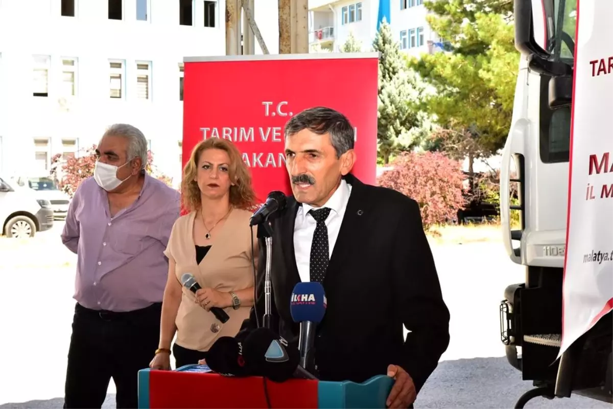 Malatya Valisi Baruş, koyun kırktı
