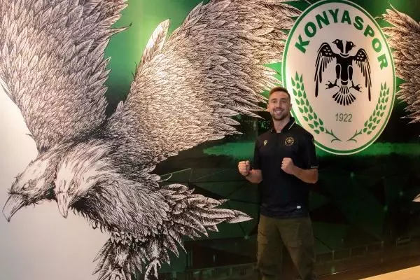 Konyaspor, Endri Çekiçi'yi kadrosuna kattığını açıkladı