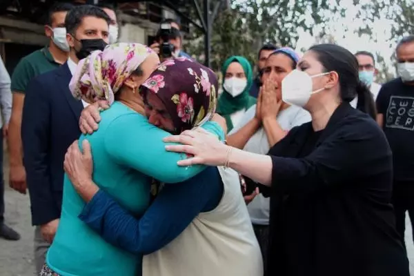 KOZAN'DA İKİNCİ GÜNÜNDE DEVAM EDEN ORMAN YANGININ ACI TABLOSU SABAH ORTAYA ÇIKTI