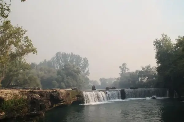 Son dakika haber: YANGIN MANAVGAT ŞELALESİ'NE YAKLAŞTI