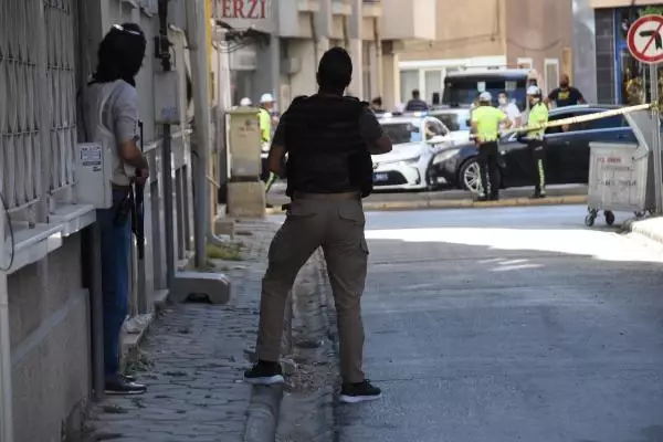 Son dakika haberi! POLİSLERİ TÜFEKLE VURMAKLA TEHDİT ETTİ, 3 SAATİN SONUNDA GÖZALTINA ALINDI