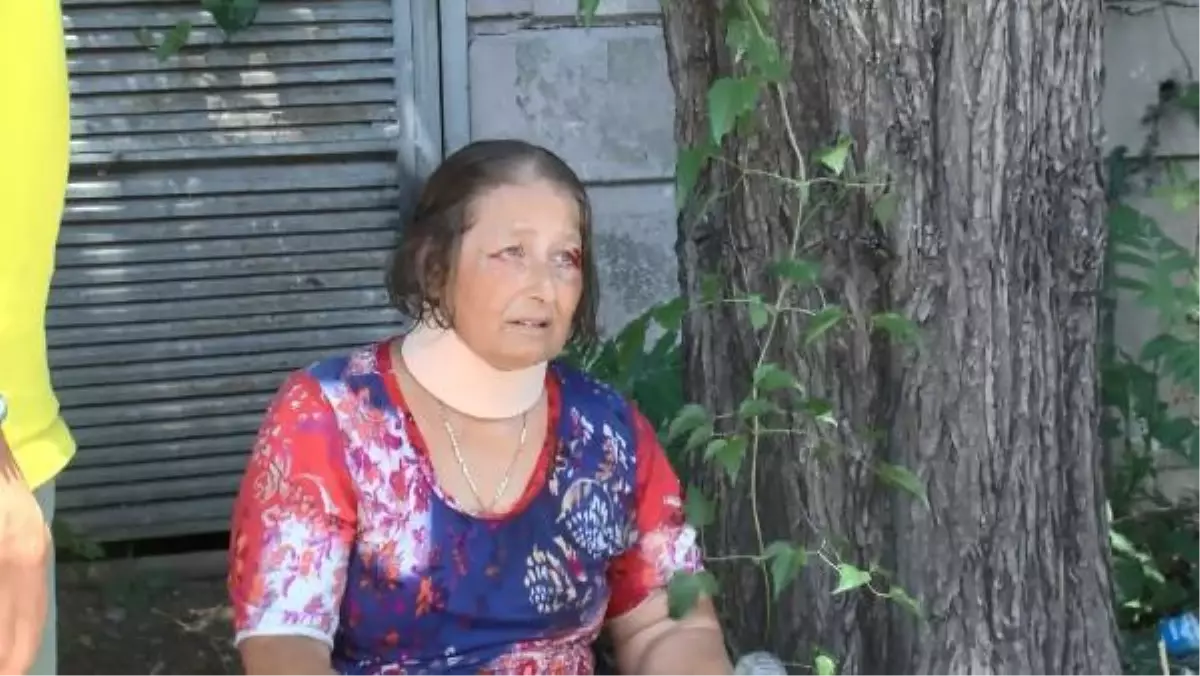 SARIYER'DE OTOMOBİLLER KAFA KAFAYA ÇARPIŞTI: 4 YARALI