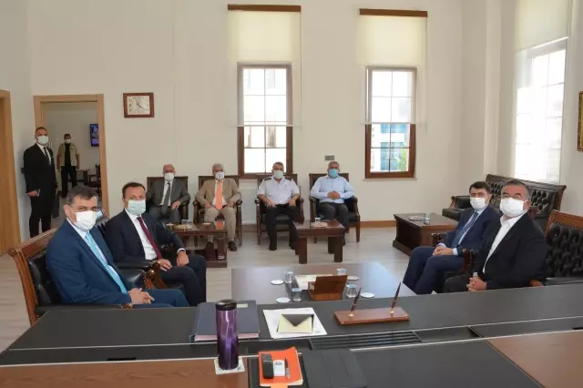 TBMM Milli Savunma Komisyonu Başkanı Yılmaz, Çorum'da cenaze törenine katıldı